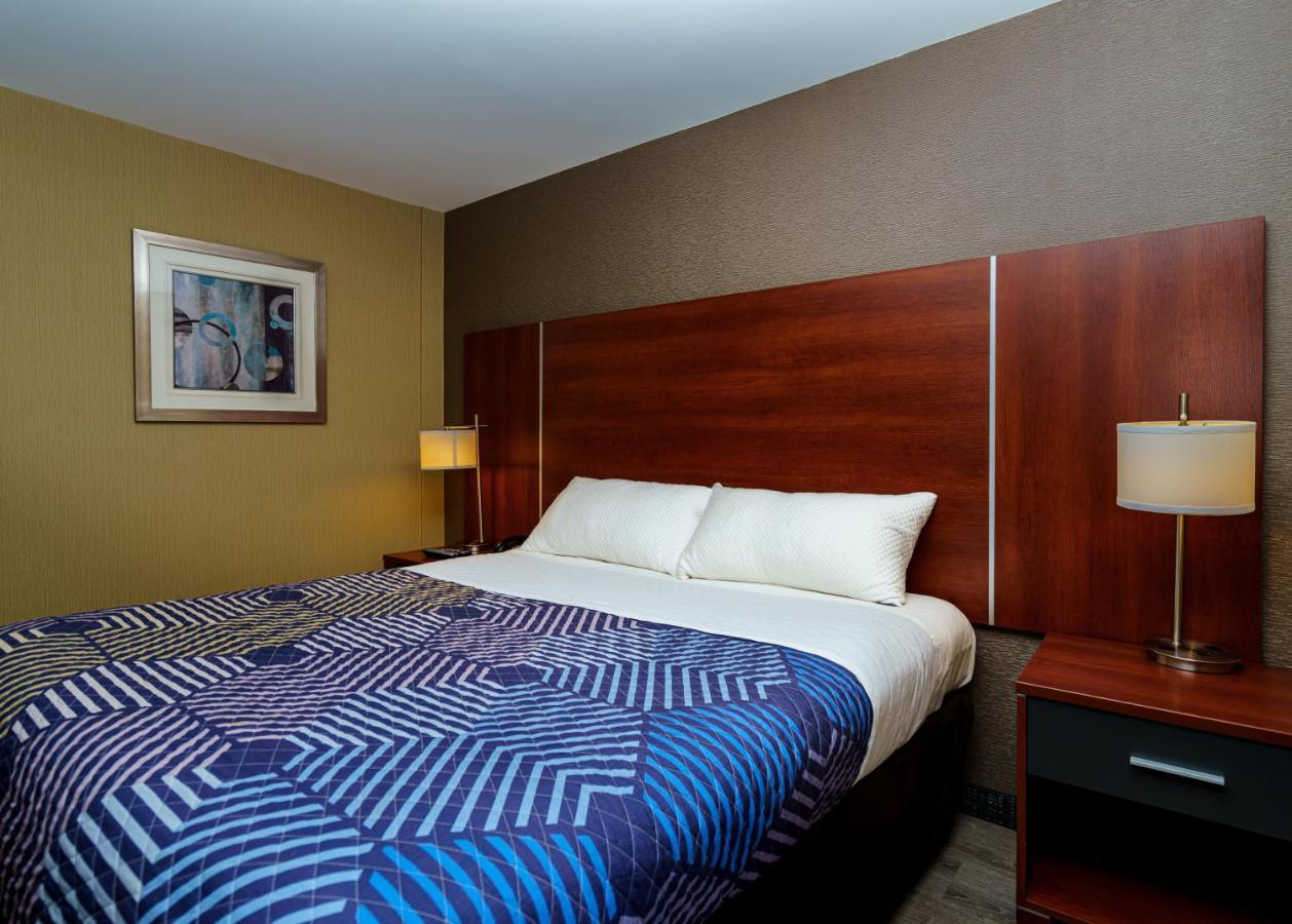 Sky Hotel Flushing/Laguardia Airport นิวยอร์ก ภายนอก รูปภาพ
