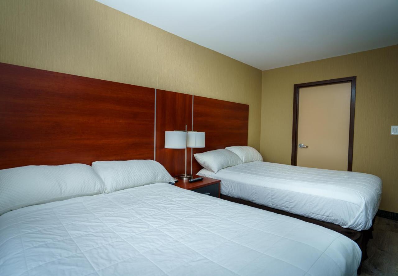 Sky Hotel Flushing/Laguardia Airport นิวยอร์ก ภายนอก รูปภาพ